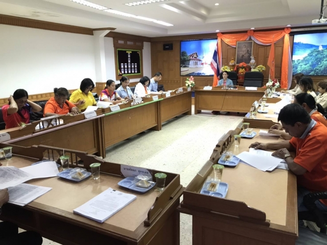 การประชุมกองทุนหลักประกันสุขภาพเทศบาลตำบลเขาพระ