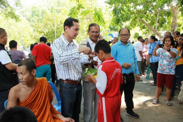 โครงการบรรพชาสามเณร และ บวชศิลจาริณี ภาคฤดูร้อน เฉลิมพระเกียรติ สมเด็จพระเจ้าอยู่หัวมหาวชิราลงกรณ บด